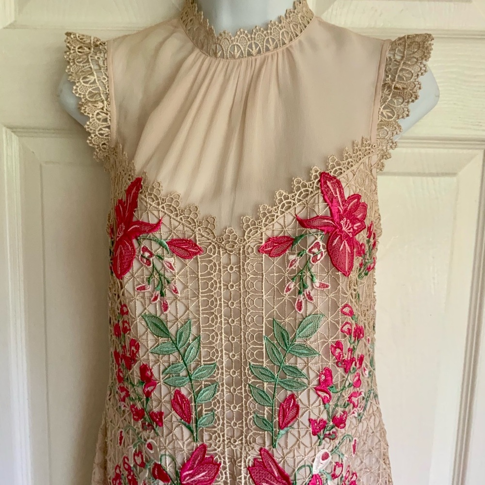 NWOT..KAREN MILLEN… Embroidered Lace Dress
